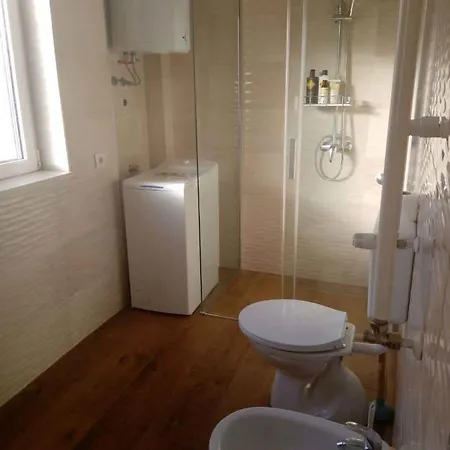 In 15125 Apartment *
